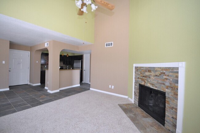 Foto del edificio - 10630 Westbrae Pkwy