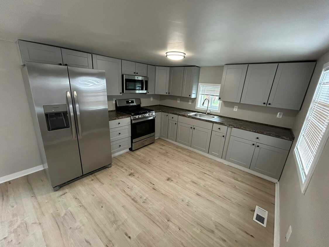 Primary Photo - 2543 Guam Ave