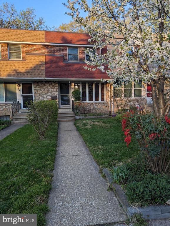 5406 Hermit Terrace, Philadelphia, PA 19128 Townhome Rentals in