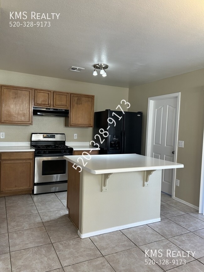 Building Photo - 6206 S Logger Dr