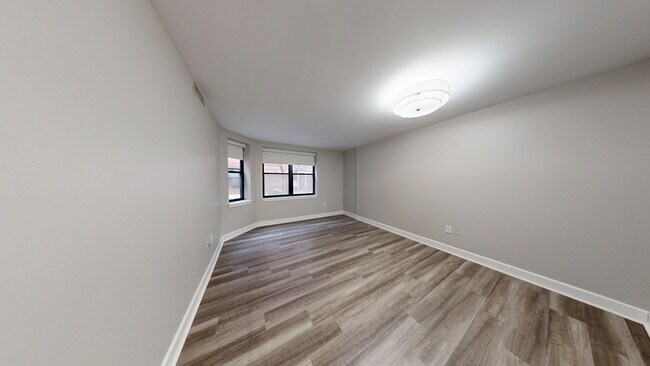 Interior Photo - Garrison Square