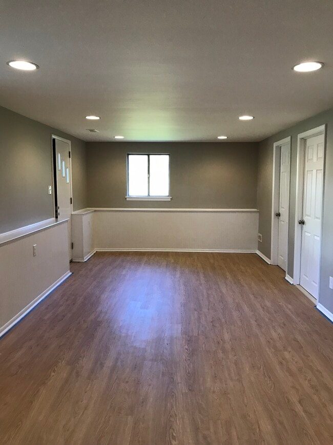 Building Photo - 2965 Thunderhead Rd