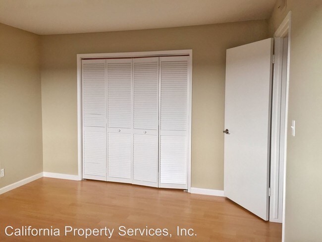 Foto del edificio - 1010 Noel Dr