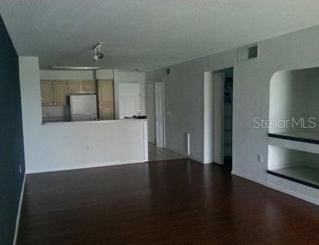 Foto del edificio - 14001 Fairway Island Dr