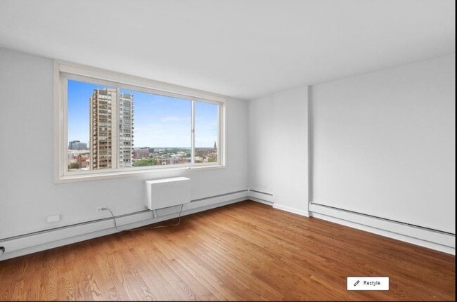 Building Photo - 1 bedroom in Chicago IL 60610