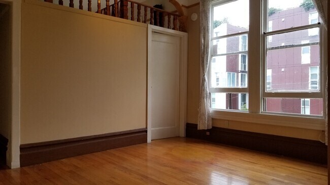 Foto del edificio - 2208 Dwight Way