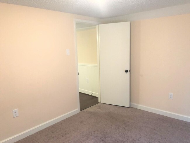 Foto del edificio - 1207 Maple St