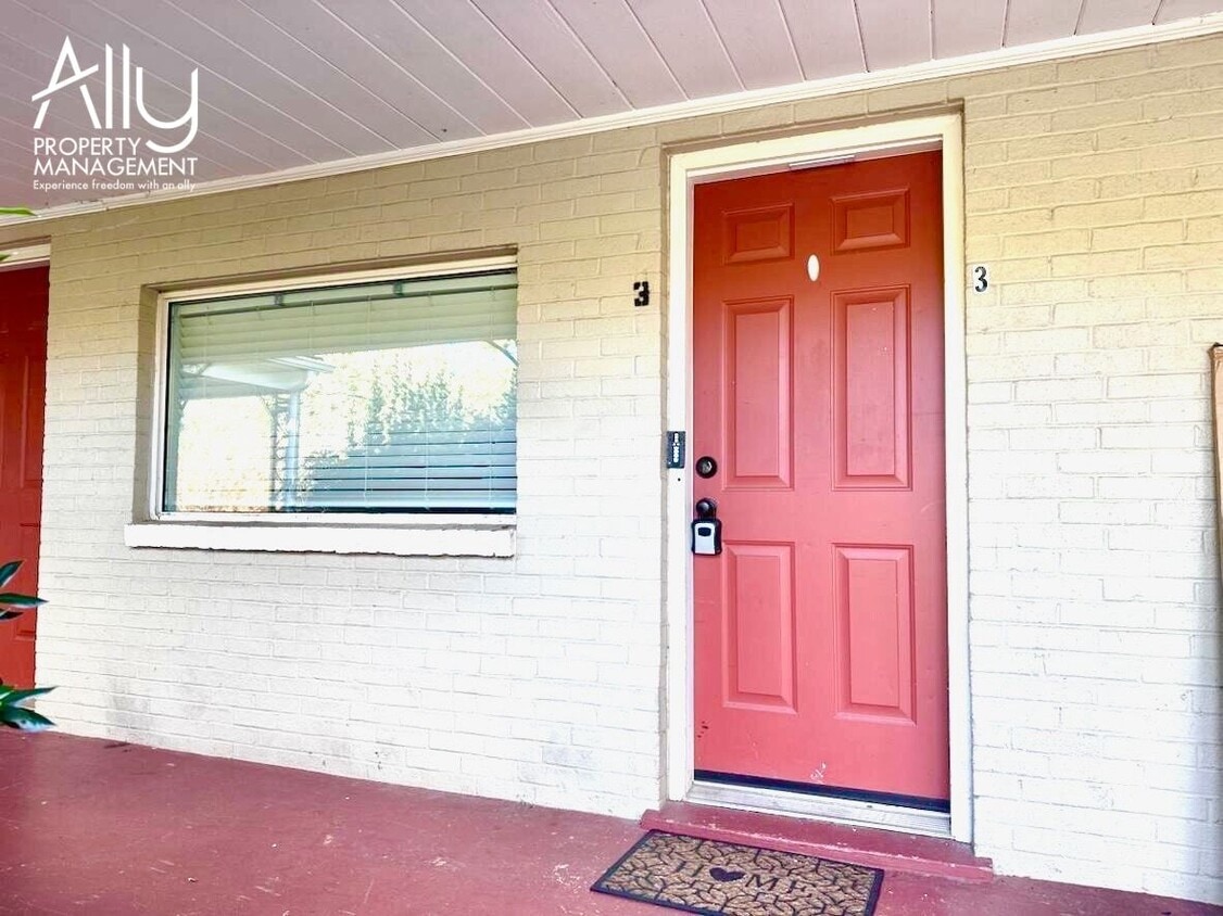 Photo - 638 Ivy Hill Ln (Charlottesville, VA)