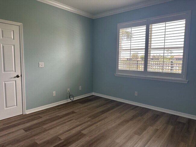 Building Photo - 2.2 with Den Villa in North Fort Myers!