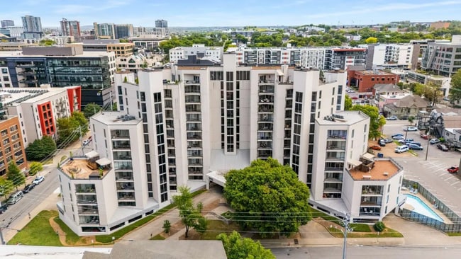 Photo - 900 19th Ave S Apartment