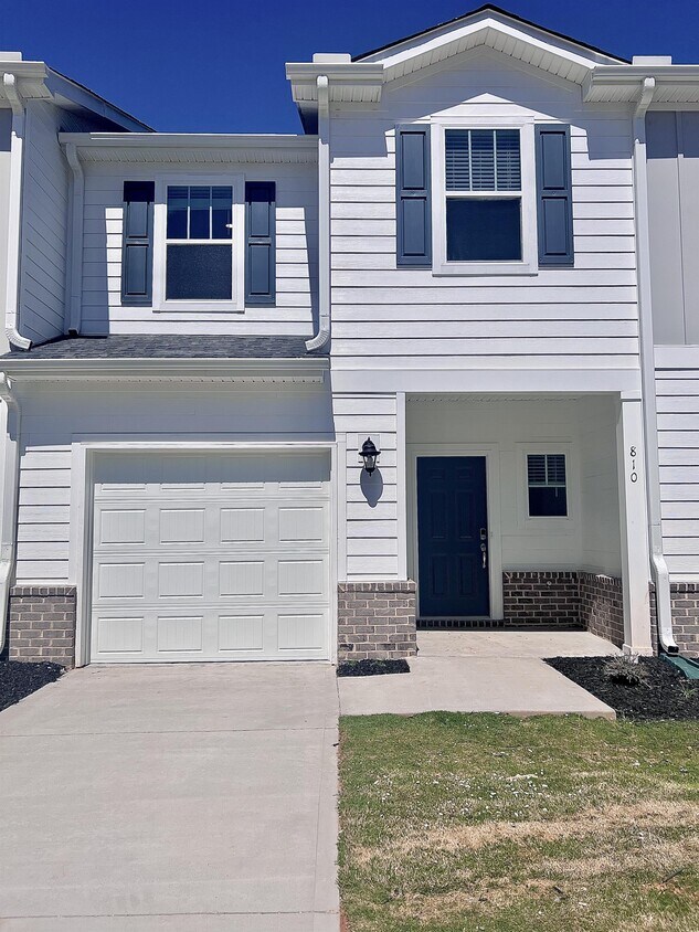 810 Thread Wy, Greer, SC 29651 House Rental in Greer, SC