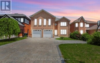 Building Photo - 5489 Glen Erin Dr