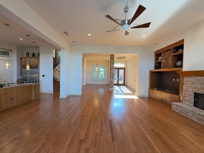 Photo - 4459 Lena Ln House