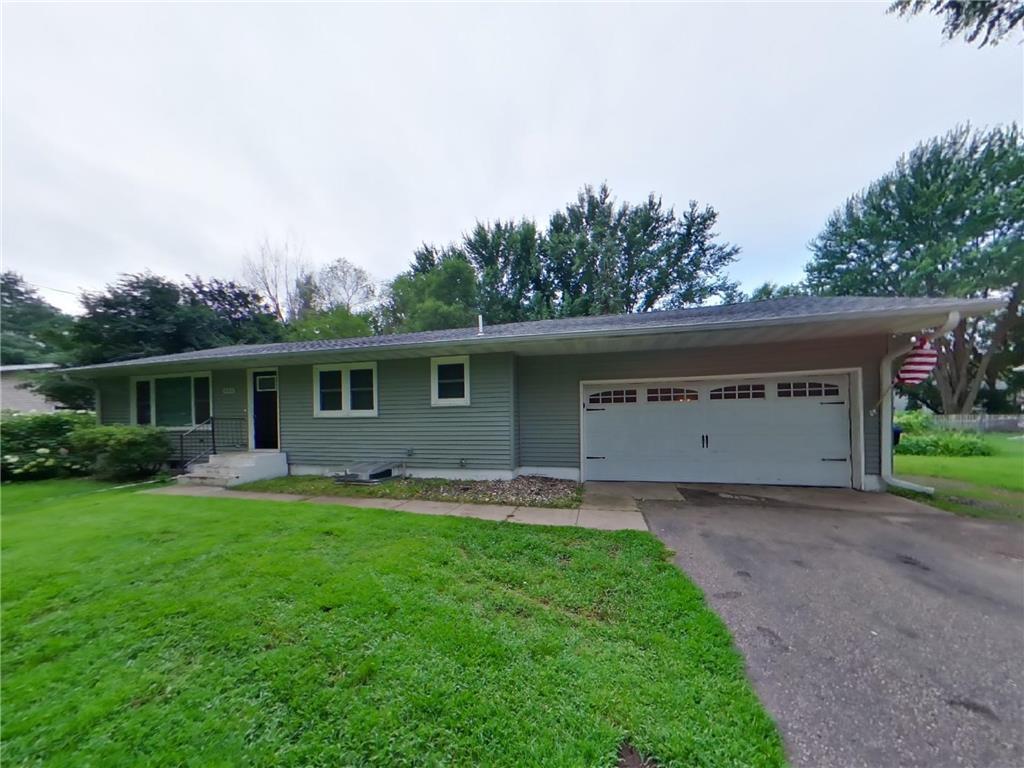 Foto principal - 408 Riverview Dr