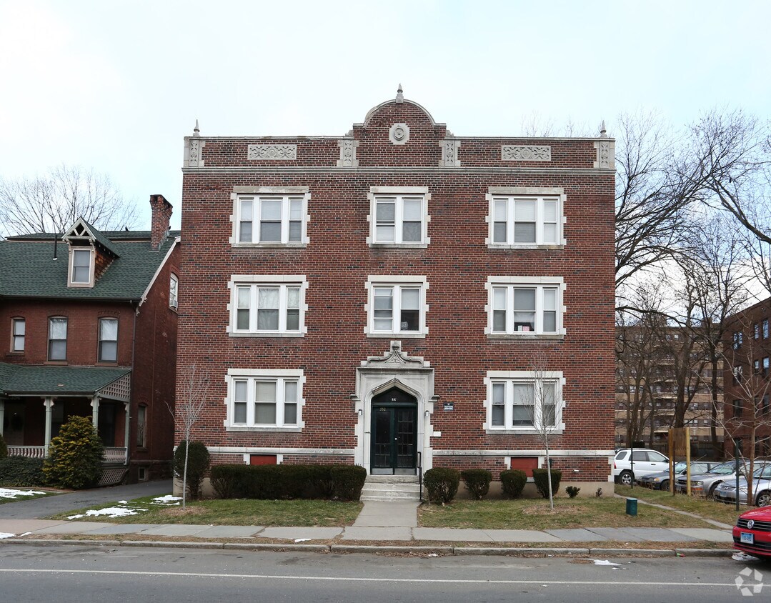 352 Laurel St, Hartford, CT 06105 Apartments in Hartford, CT