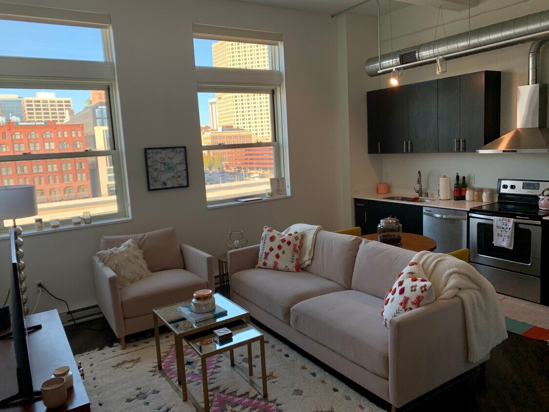 The Mayer MKE Apartments Milwaukee, WI