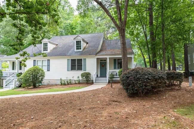Building Photo - 230 Beech Haven Ln