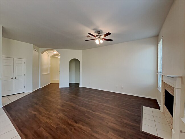 Building Photo - 2204 Perkins Crossing Dr