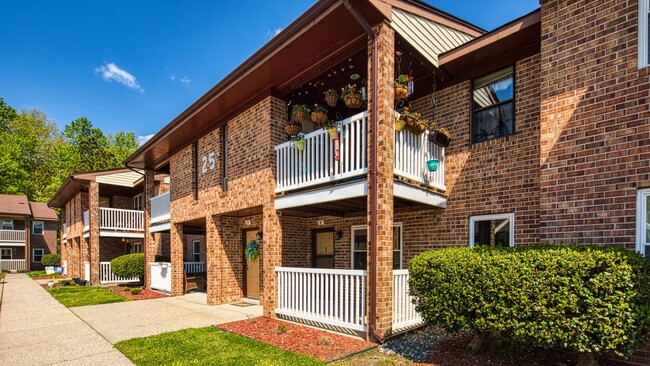 Residents enjoy patios or balconies - Poquoson Place Apartments