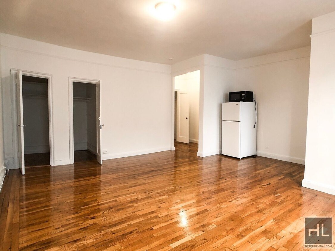 Foto principal - East 58TH ST