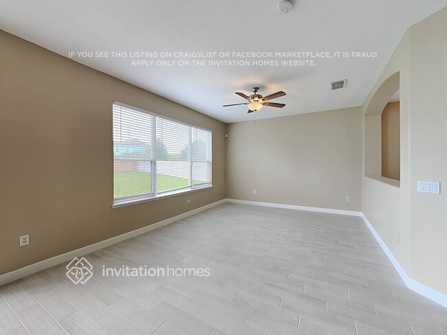 Foto del edificio - 13115 Canna Lily Dr