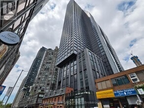 Building Photo - 8-3918 Wellesley St W