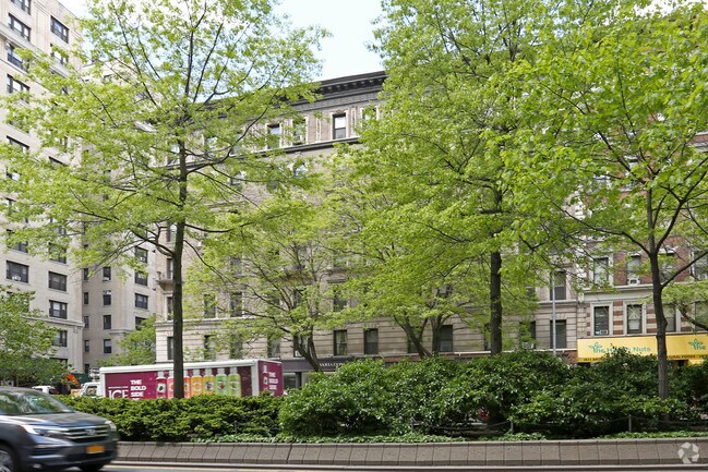 Foto del edificio - 2601-2607 Broadway