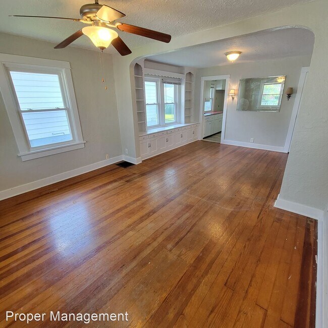 Building Photo - 2 br, 1 bath House - 2645 Wayland Avenue