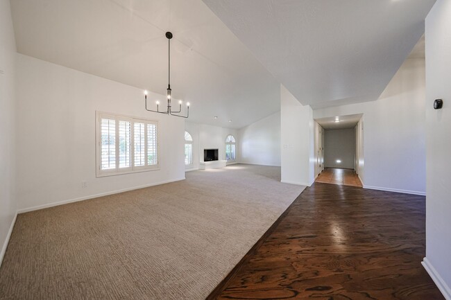 Photo - Scottsdale Country Club Living! House