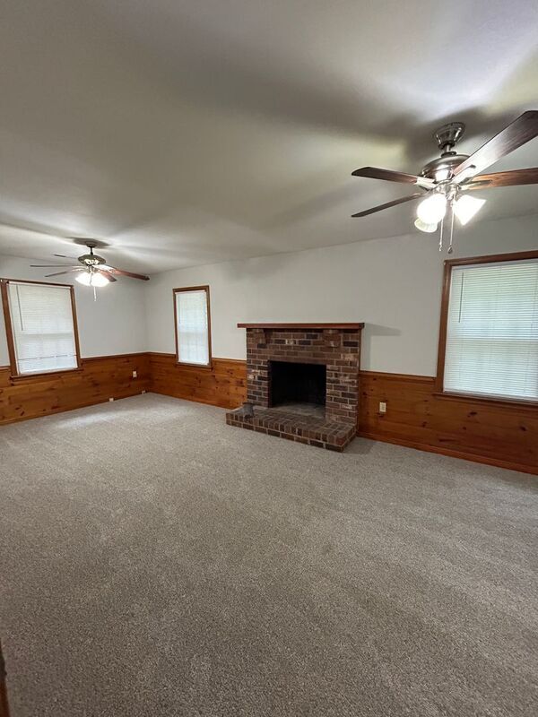 Foto del edificio - 10006 Wycliff Rd
