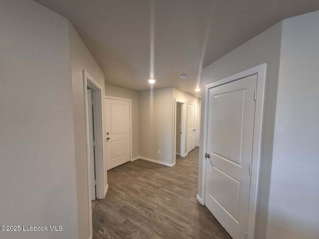 Building Photo - 14412 Avenue X