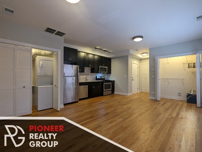 Foto del edificio - 4628 N Leavitt St