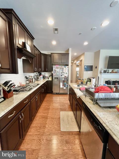 Foto del edificio - 11217 Terrace Ln