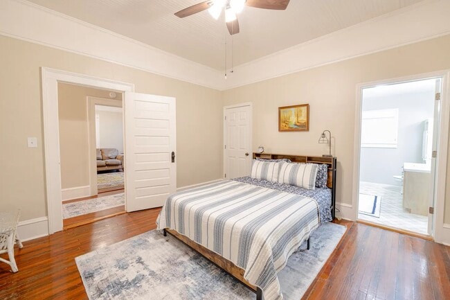 Photo - Little House on the Plains