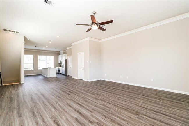 Foto del edificio - 18744 Lake Harbor Ct