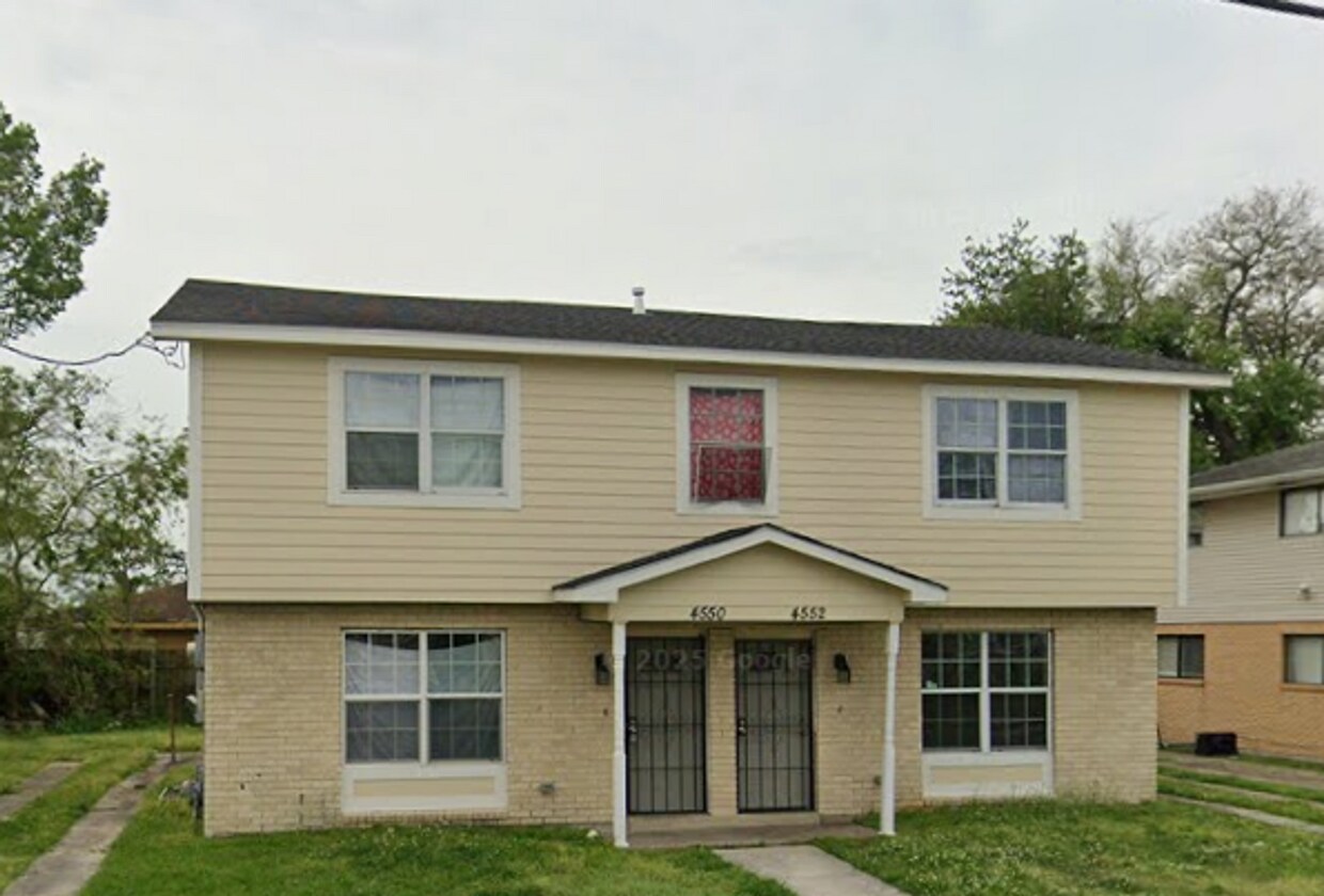 Primary Photo - 4550 Francis Dr