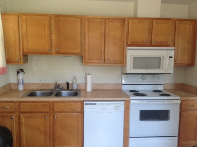 Building Photo - 1649 Soundneck Rd