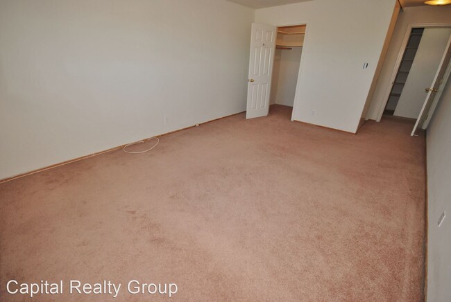 Building Photo - 641 Masonic Way