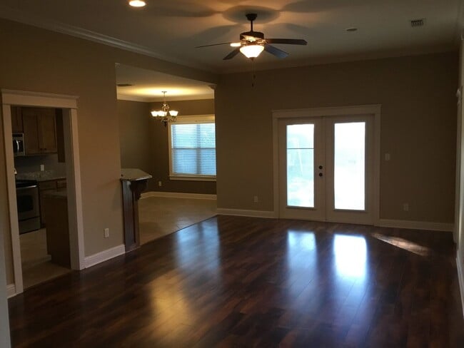 Foto del edificio - BEAUTIFUL HOME IN DAPHNE!