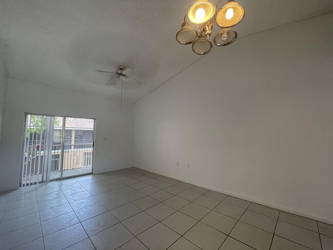 Photo - 8002 SW 21st Ct House