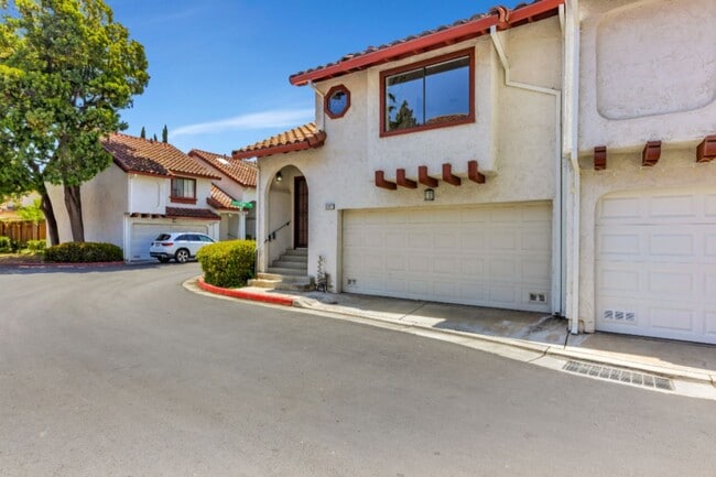 Building Photo - 35617 McCarty Cmn