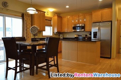 Building Photo - 8425 Blazing Star Cir