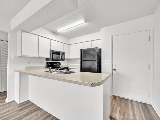 Foto del edificio - 445 Gulf Shore Dr