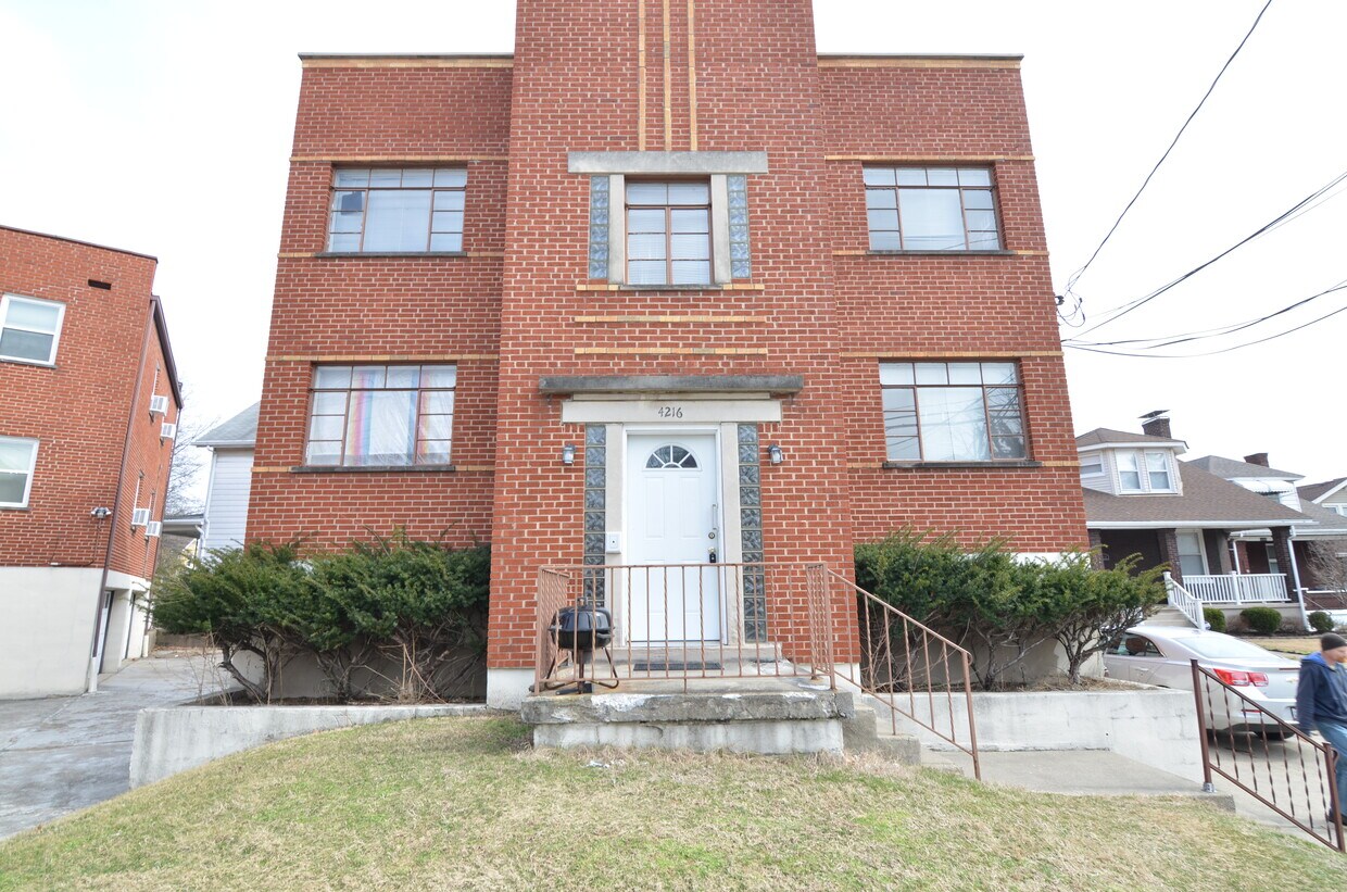 4216 Smith Rd Unit 4, Cincinnati, OH 45212 4216 Smith Rd Cincinnati