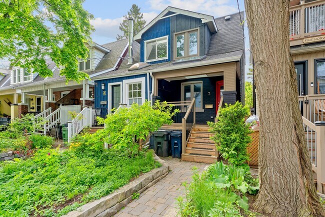 Photo du bâtiment - 7 Norway Ave