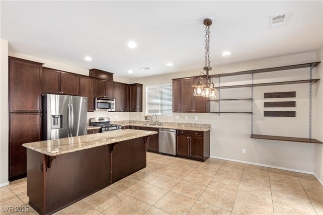 Building Photo - 7605 Lake Fork Peak St