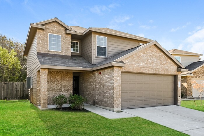 Building Photo - 2100 Eastwood Ct