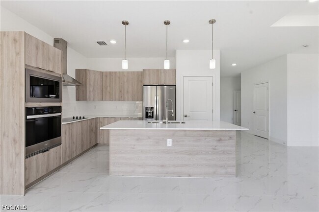 Foto del edificio - 1253 Argosy Rd