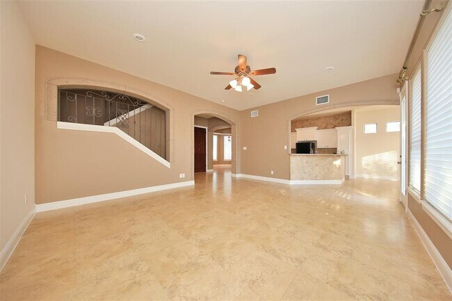 Foto del edificio - 7209 Lake Victoria Rd