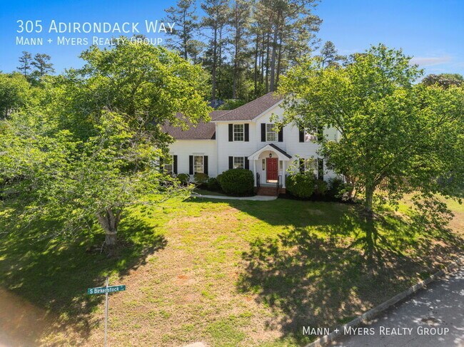 Foto del edificio - 305 Adirondack Way
